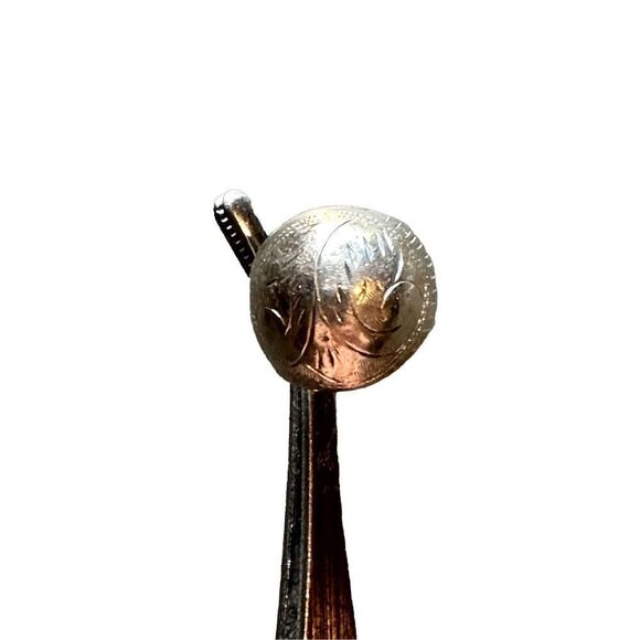 Sterling Silver 925 Dome Ring with Floral Etched Design - Picture 4 of 11